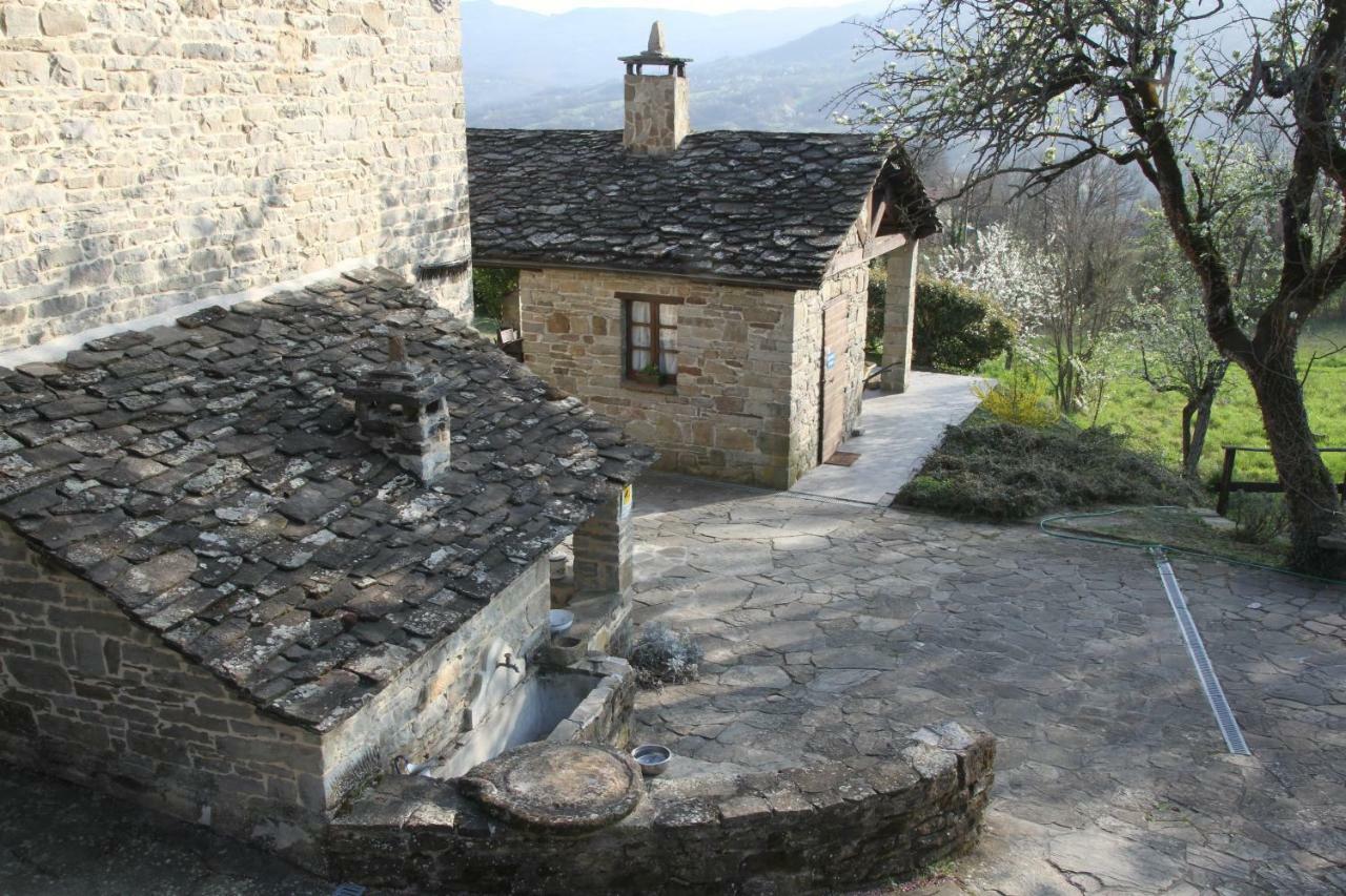 Ca' D'Alfieri Villa Bardi Exteriör bild
